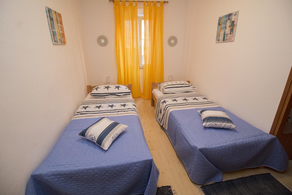 Piazza Antica Apartment *